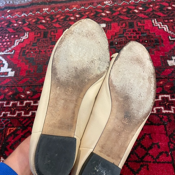 Authentic Chanel Nude Black Ballet Flats 40 - Picture 3 of 6